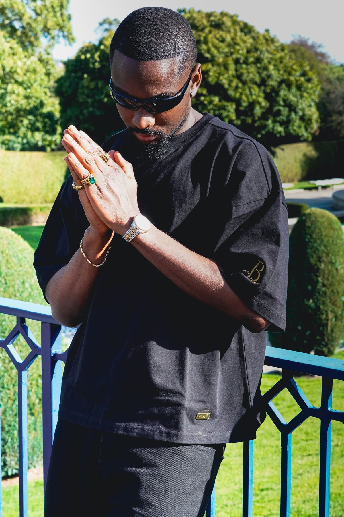 BRIGHTÉ Oversized T-Shirt